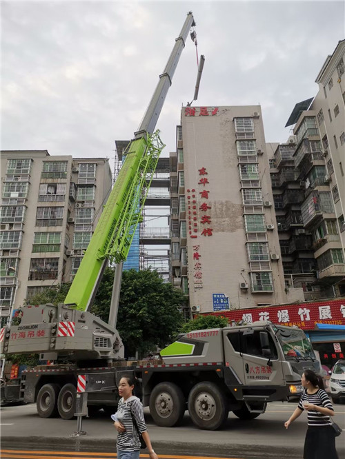 城中区吊车租赁需要注意事项